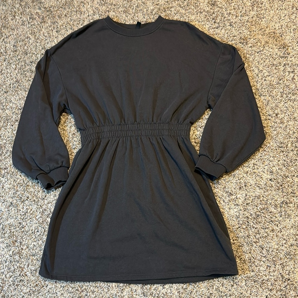 H&M dress, small